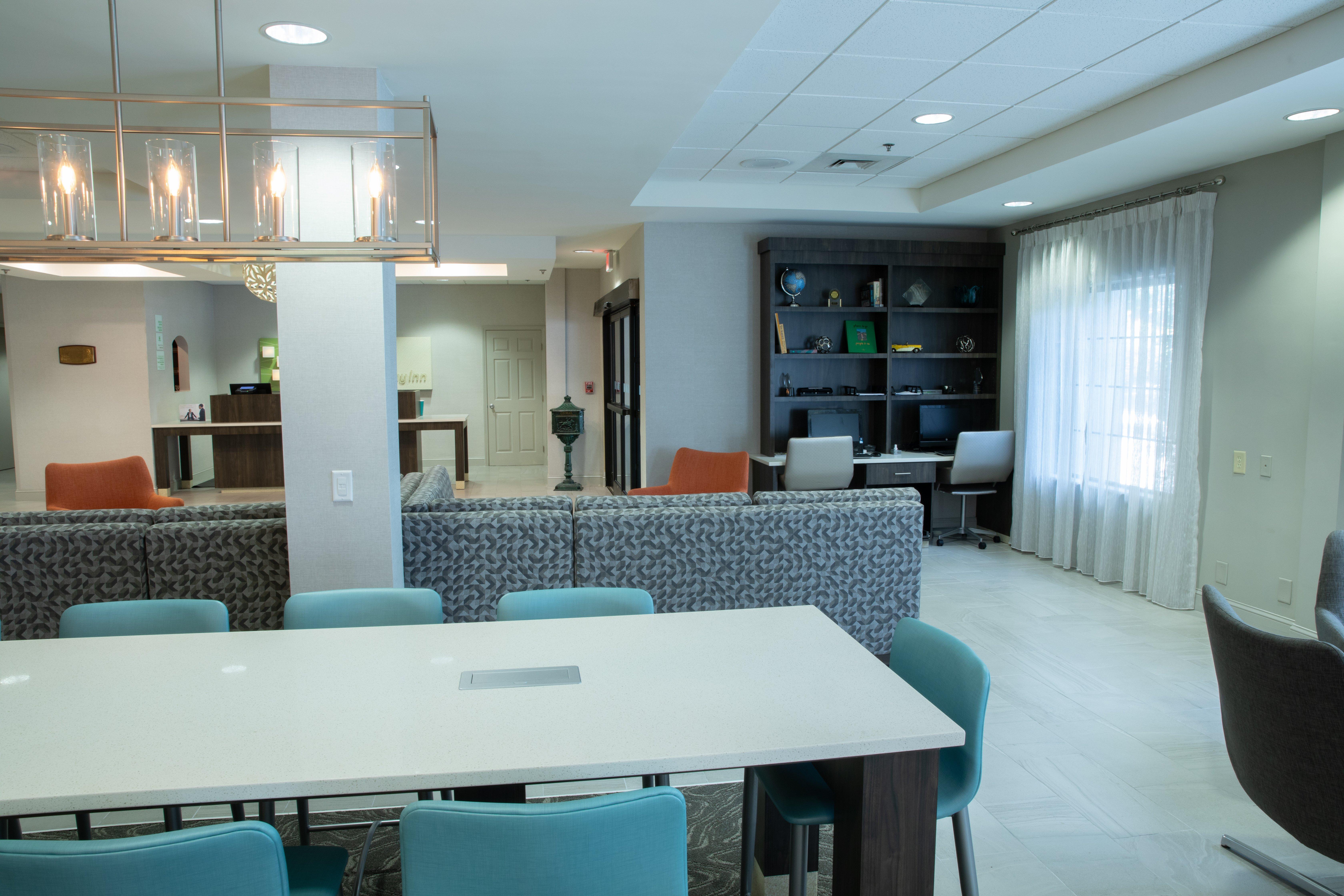 Holiday Inn & Suites Raleigh Cary By Ihg Exterior photo