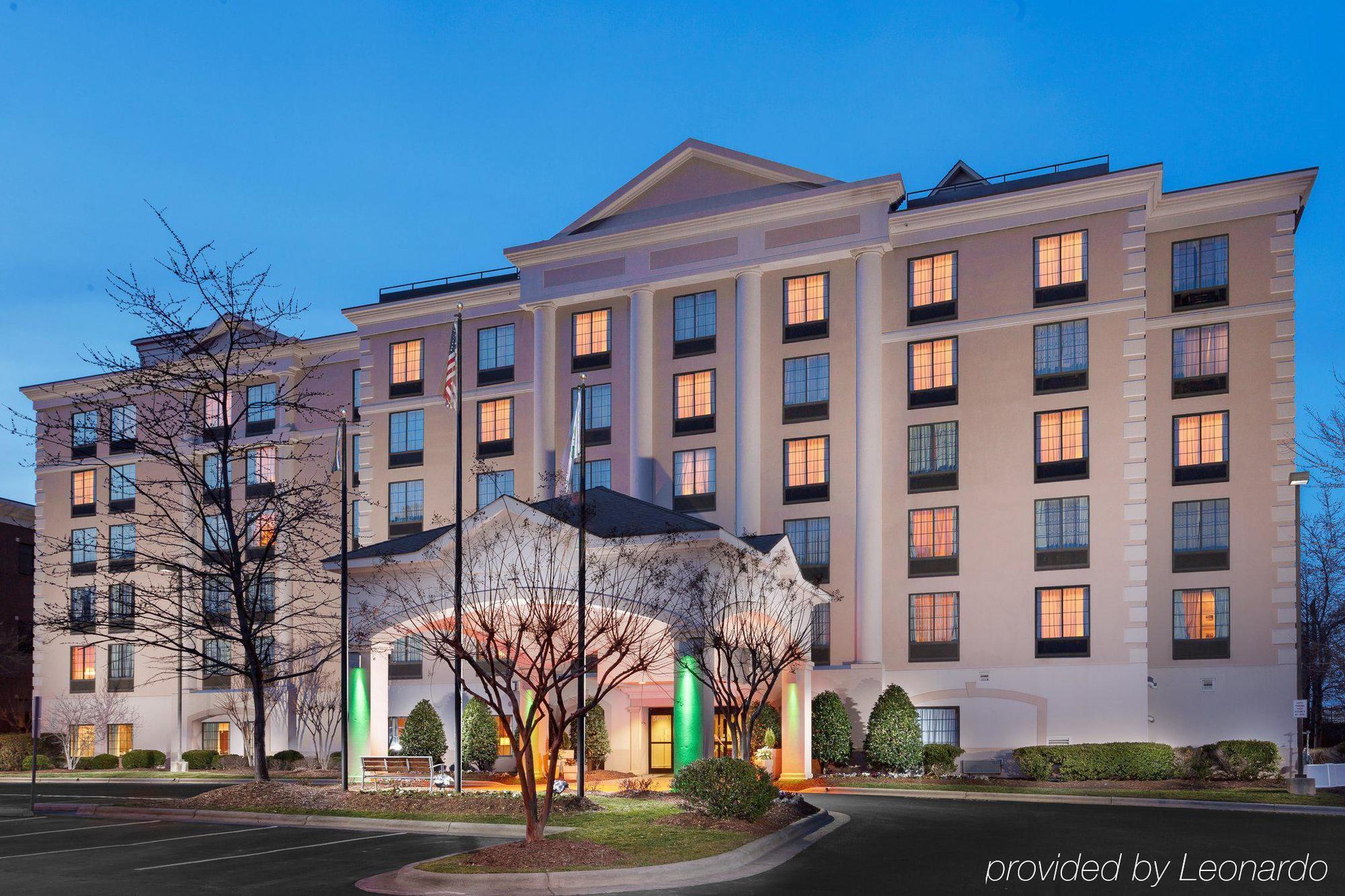 Holiday Inn & Suites Raleigh Cary By Ihg Exterior photo